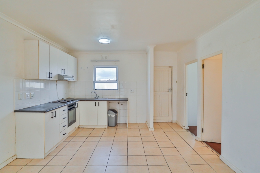 To Let 3 Bedroom Property for Rent in Muizenberg Western Cape